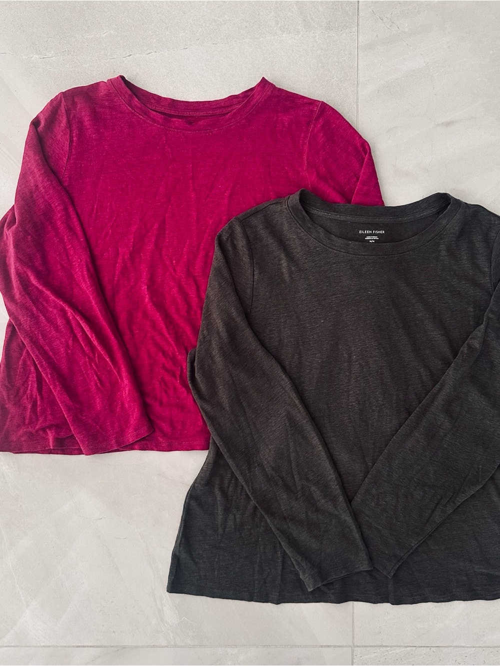 Eileen Fisher set of 2 Linen Long-Sleeve Crewneck Tops - Fuchsia & Dark Green M
